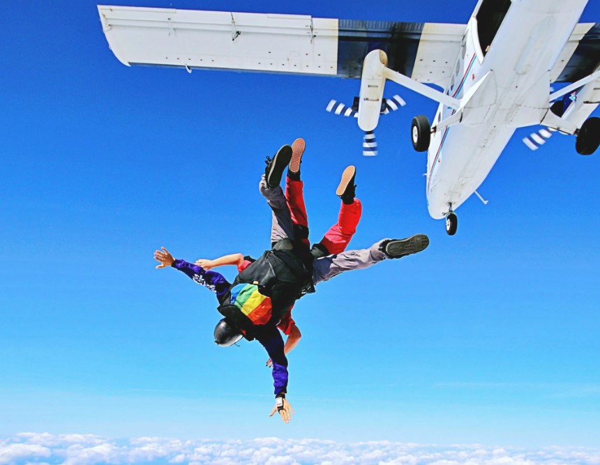 Is Skydiving Scary? Facing the Thrill of Freefall